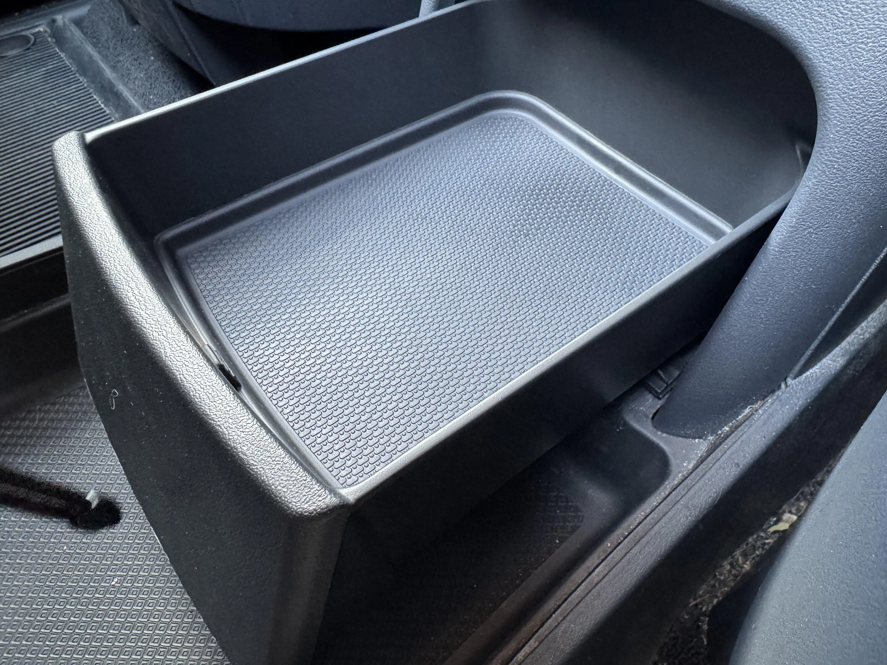 Rivian R1T R1S New Rivian OEM drawer installed on Gen1 IMG_5830