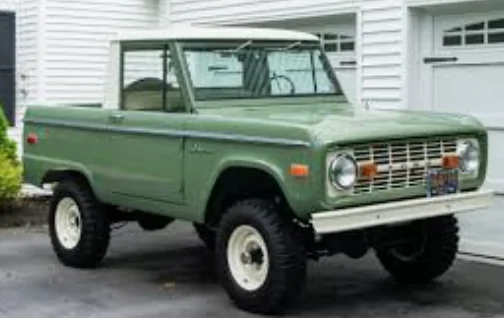 Rivian R1T R1S Is an R1S a "truck"? 1744388652048-6x