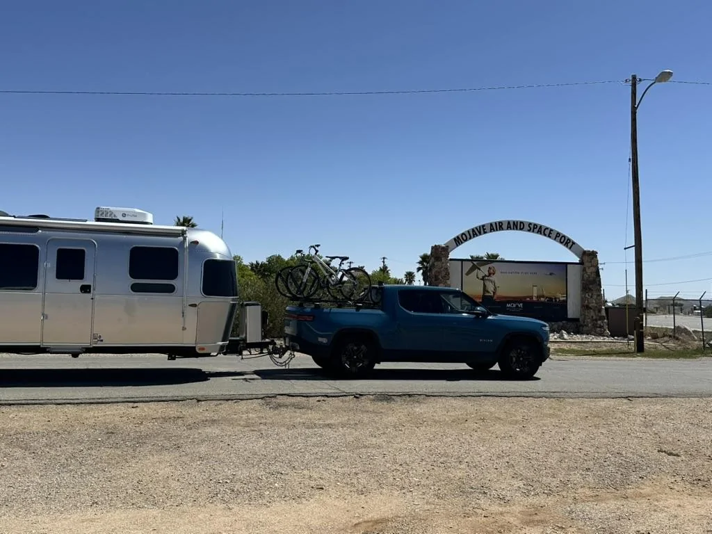 Rivian R1T R1S Current Travel Trailers / RVs you're towing - Reviews and Recommendations! 1744447334943-uk