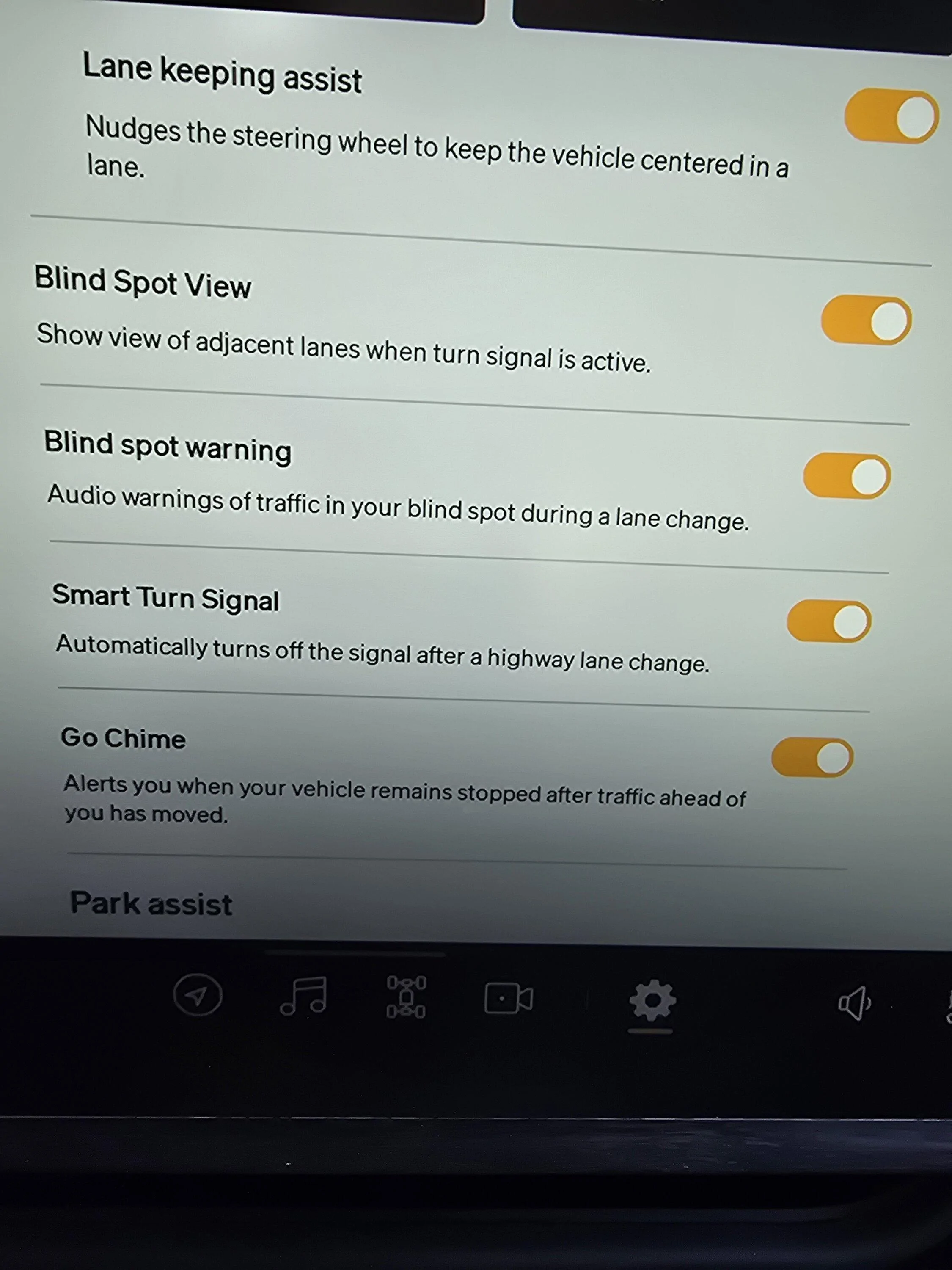 Rivian R1T R1S .10 Lane Change Signal Cancel 20250413_154711