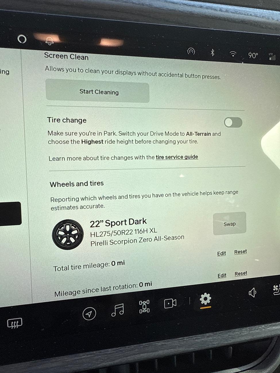 Rivian R1T R1S Swap Wheels Error (Resolved Via Software Update) image