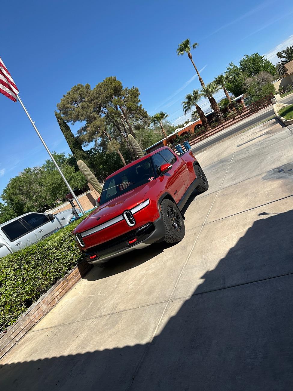 Rivian R1T R1S Doing a thing. IMG_4808