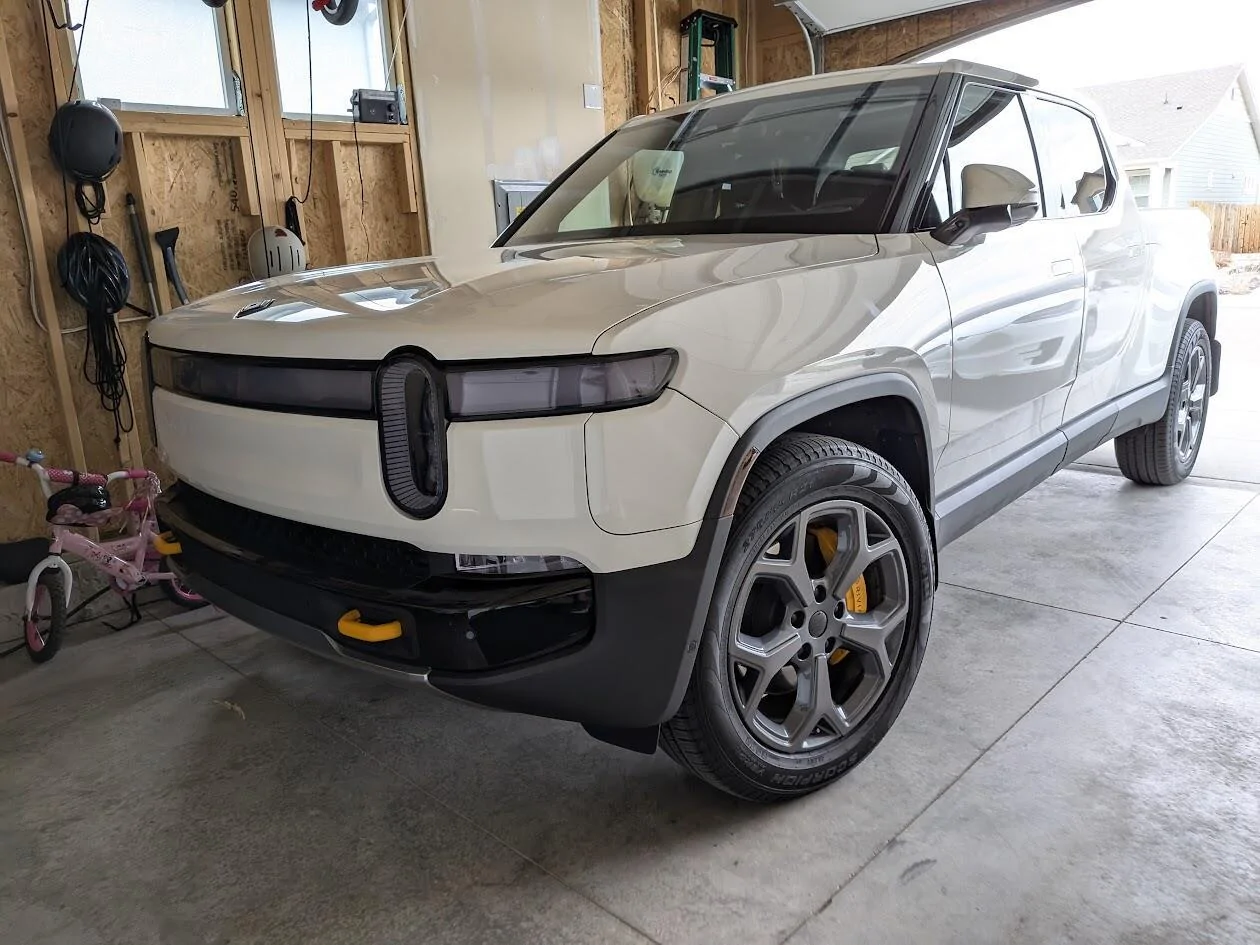 Rivian R1T R1S Doing a thing. 1744740968804-m9