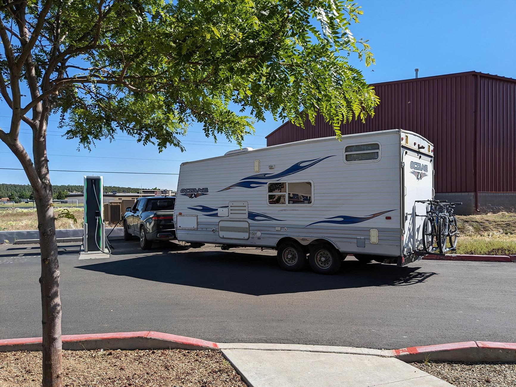 Rivian R1T R1S Current Travel Trailers / RVs you're towing - Reviews and Recommendations! PXL_20240610_160627504 Williams