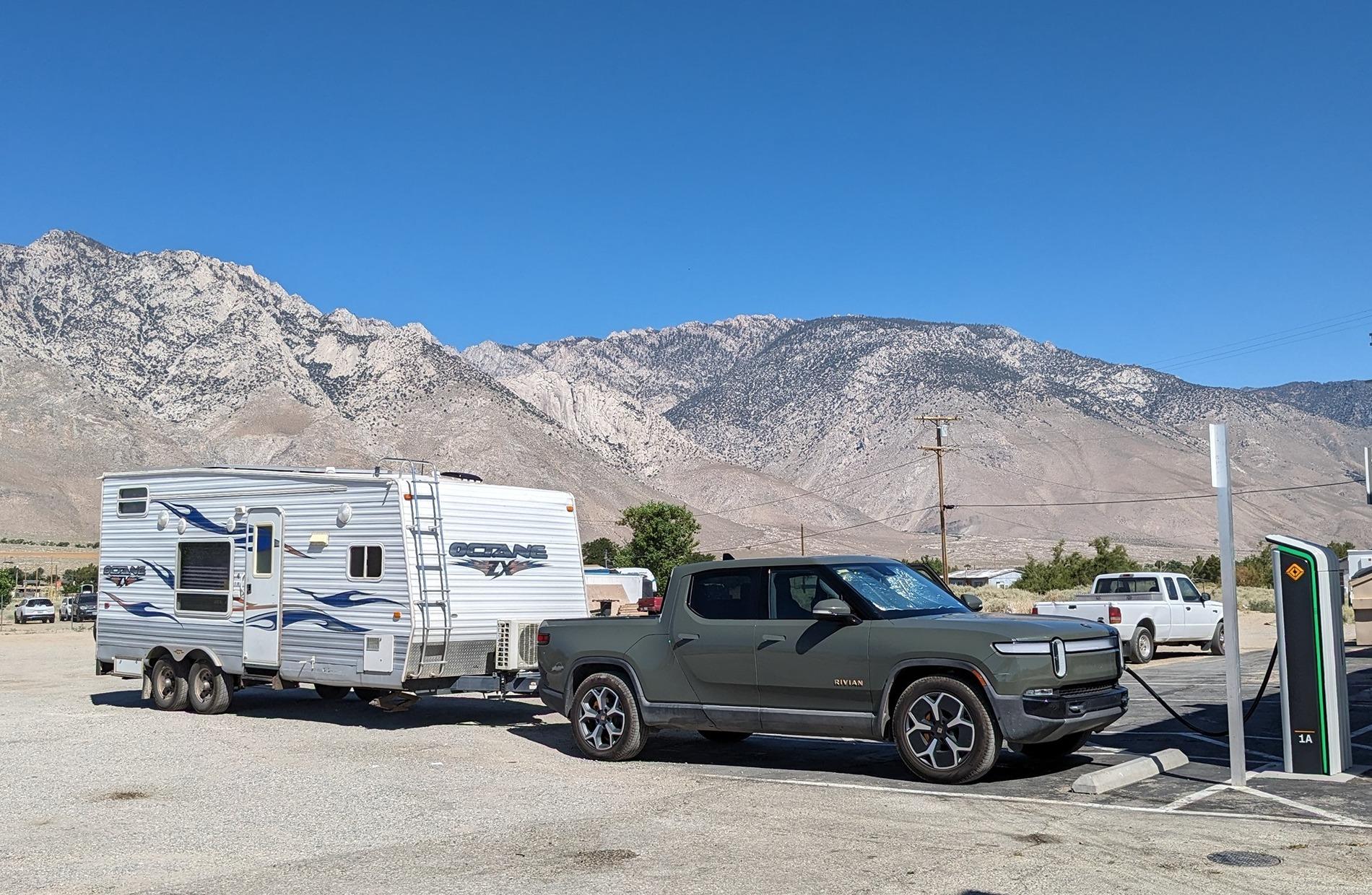 Rivian R1T R1S Current Travel Trailers / RVs you're towing - Reviews and Recommendations! PXL_20240612_163827305 - cropped