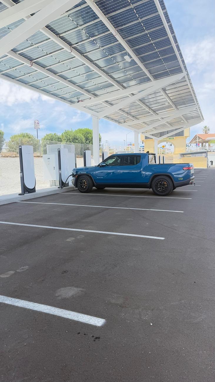 Rivian R1T R1S Almost 2K miles road trip on a Gen1 large quad R1T IMG_1320