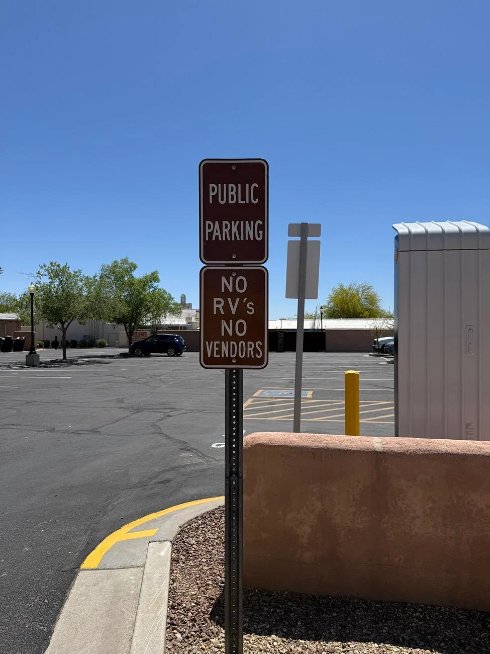 Rivian R1T R1S Wickenburg Arizona RAN operational today! IMG_1704