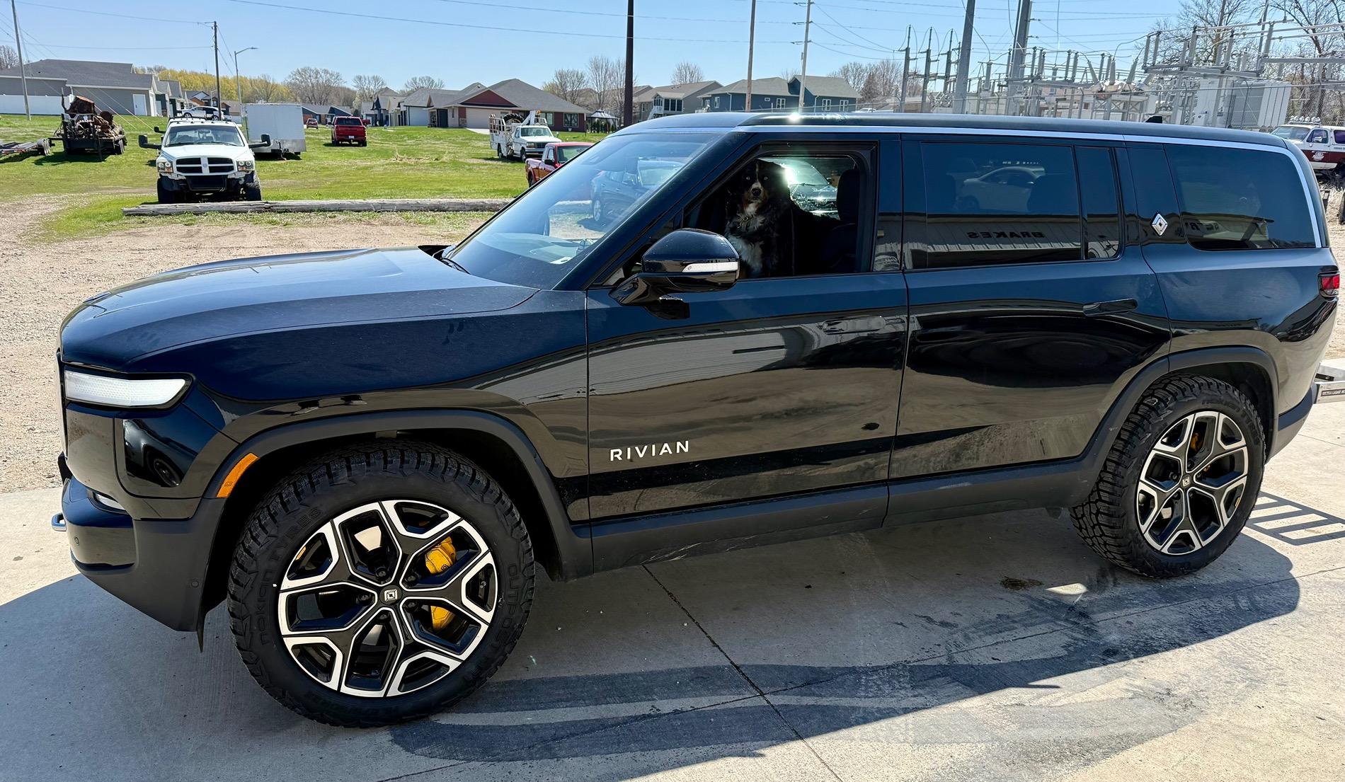 Rivian R1T R1S New shoes! Nokian Outpost Tires on Rivian 22" wheels IMG_1944