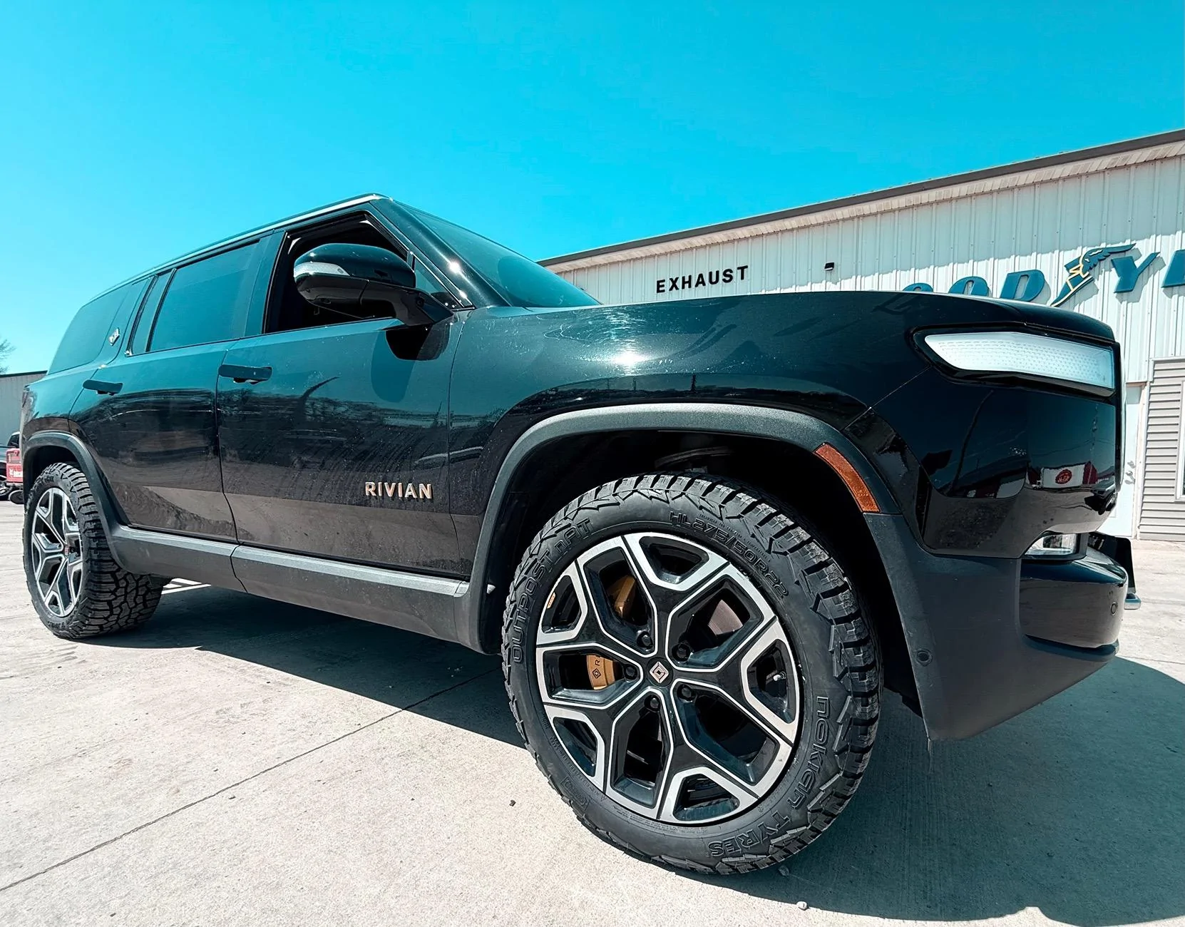 Rivian R1T R1S Random Rivian Photos of the Day - Post Yours! 📸 IMG_1949