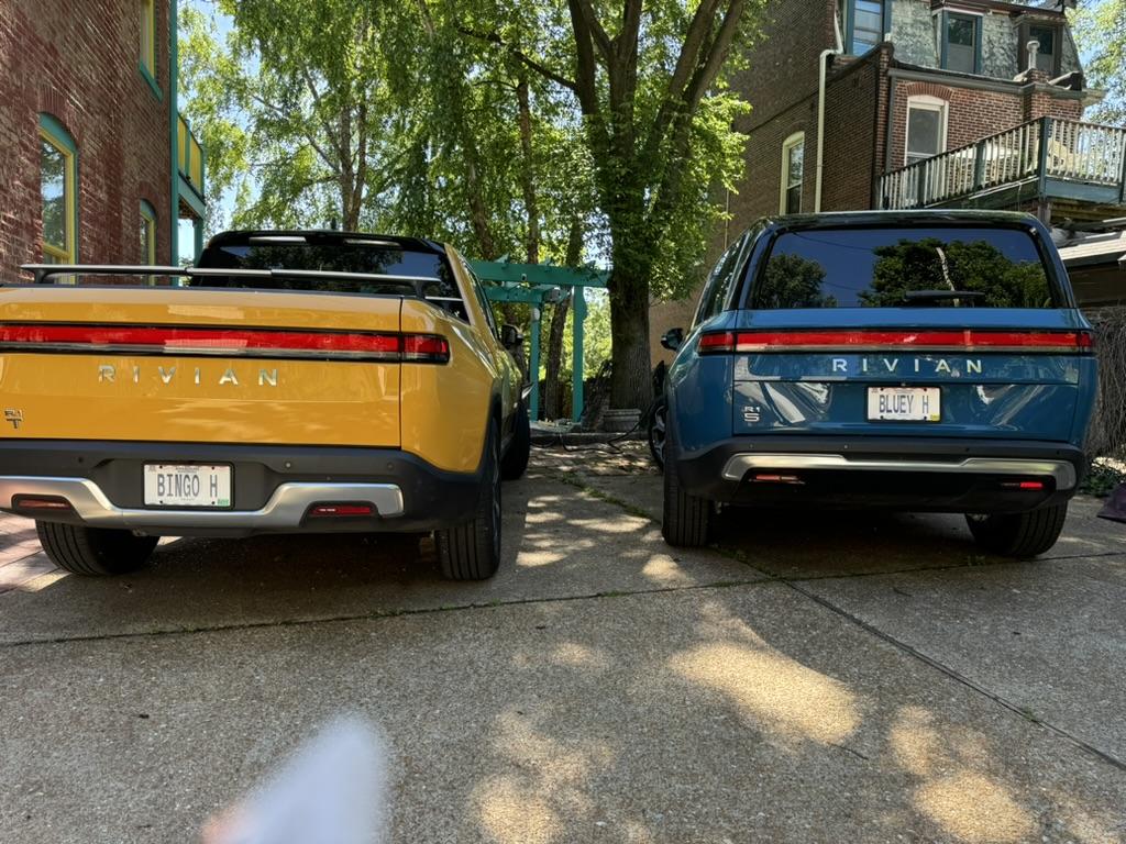 Rivian R1T R1S [Un-Resolved again!] Why am I doing this to myself - long time Rivian customer close to giving up. 1745334119466-xm