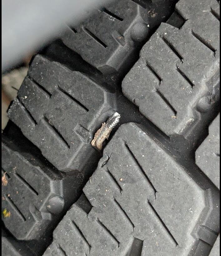 Rivian R1T R1S Meh - My R1S doesn't need a full-size spare any more 1745466941286-ox