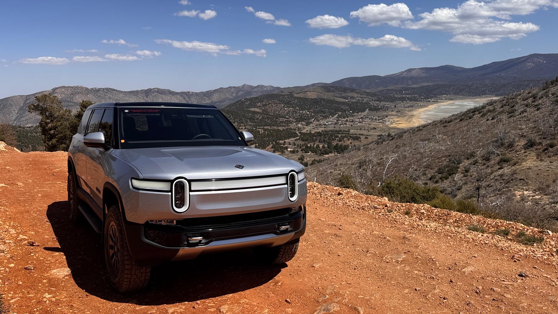 Rivian R1T R1S Random Rivian Photos of the Day - Post Yours! 📸 IMG_2675