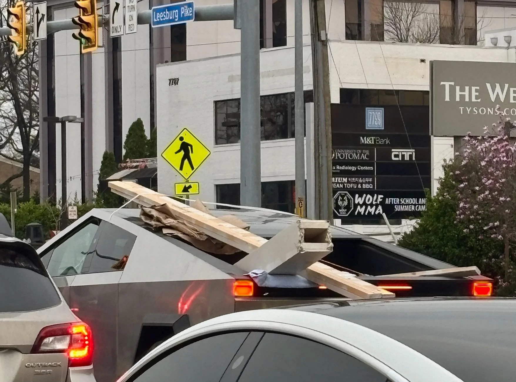 Rivian R1T R1S CT being used to haul stuff IRL ct