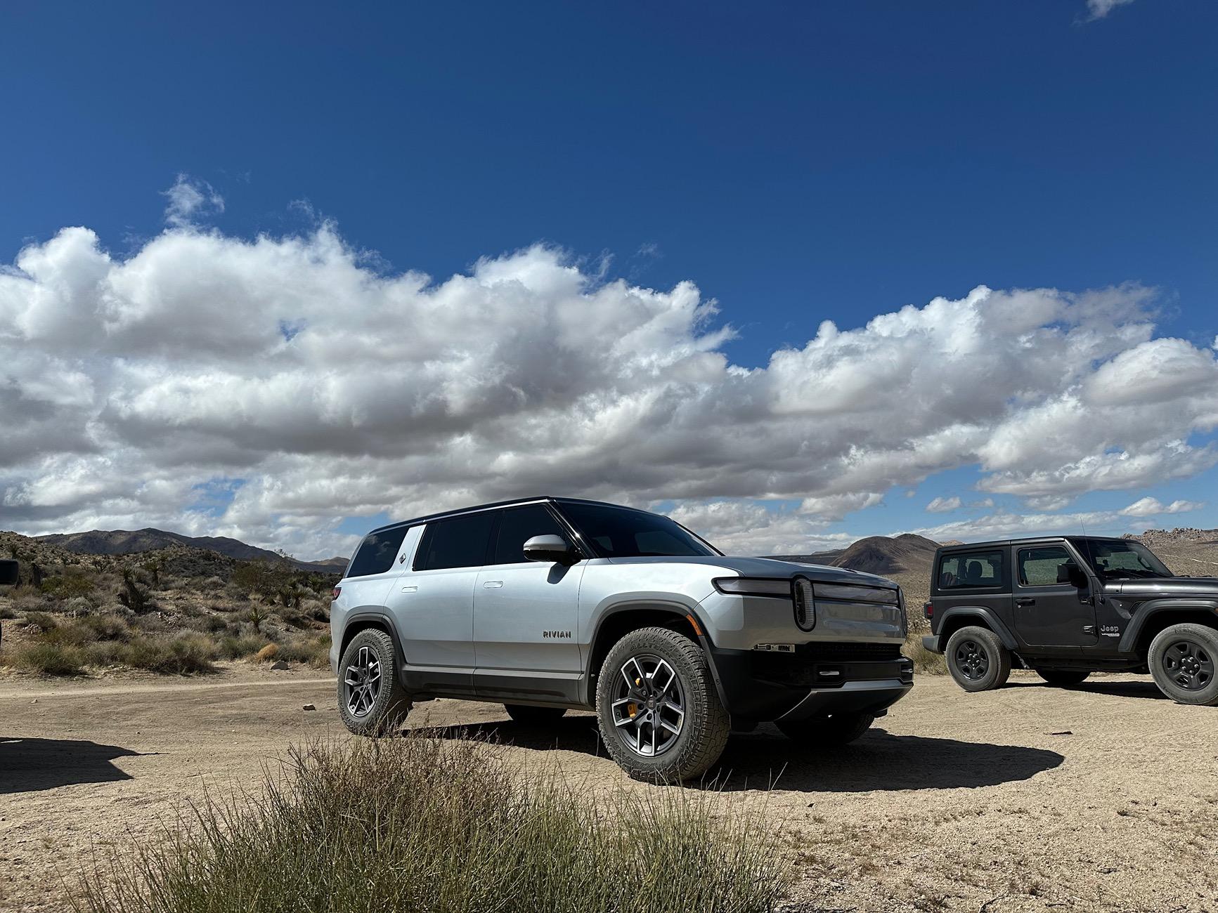 Rivian R1T R1S Random Rivian Photos of the Day - Post Yours! 📸 IMG_1077