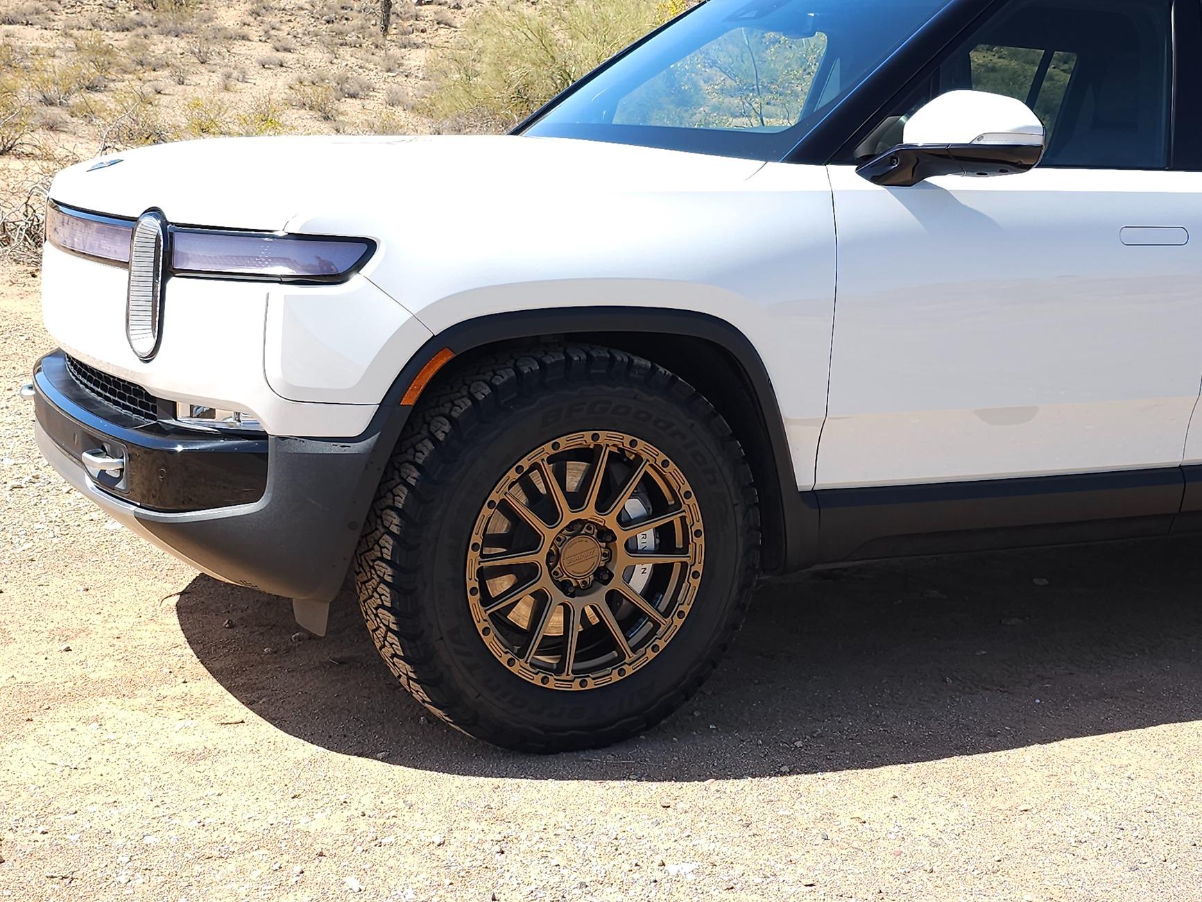 Rivian R1T R1S IN-STOCK! 20" Forged Wheels Custom-Crafted by Variant $649.95 Each 1000013524