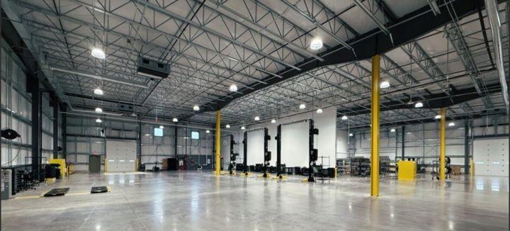 Rivian R1T R1S East Syracuse NY Service Center now open GpoJf7mWEAAHOcD