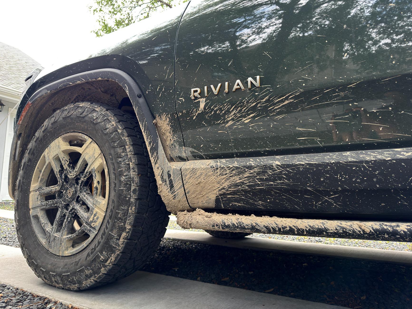 Rivian R1T R1S Toyo Open Country A/T III EV Tires (LT275/65R20) - Fantastic (Review & Efficiency Stats) IMG_5405