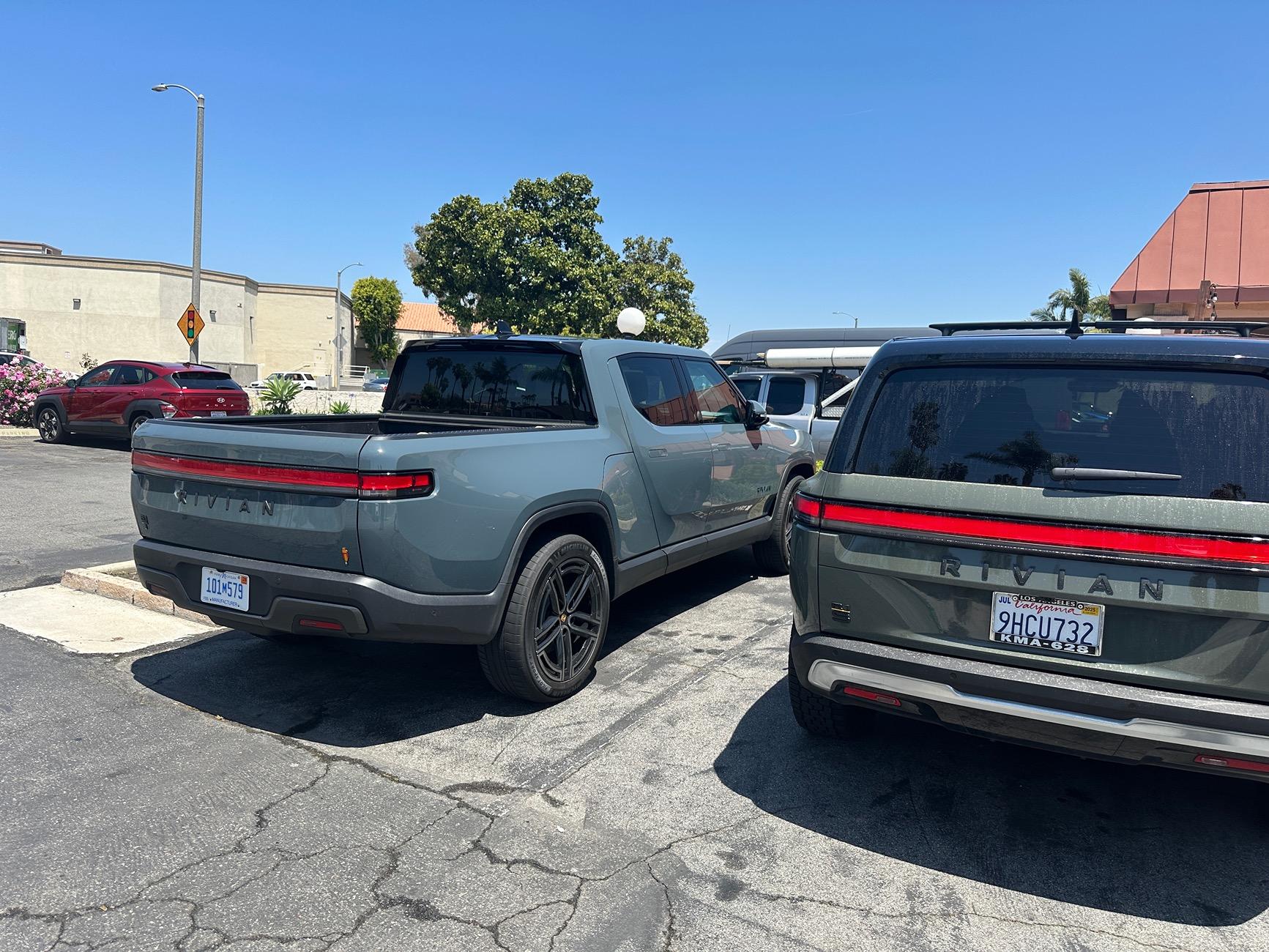 Rivian R1T R1S 2025 R1T Quad Max - when available? IMG_8264