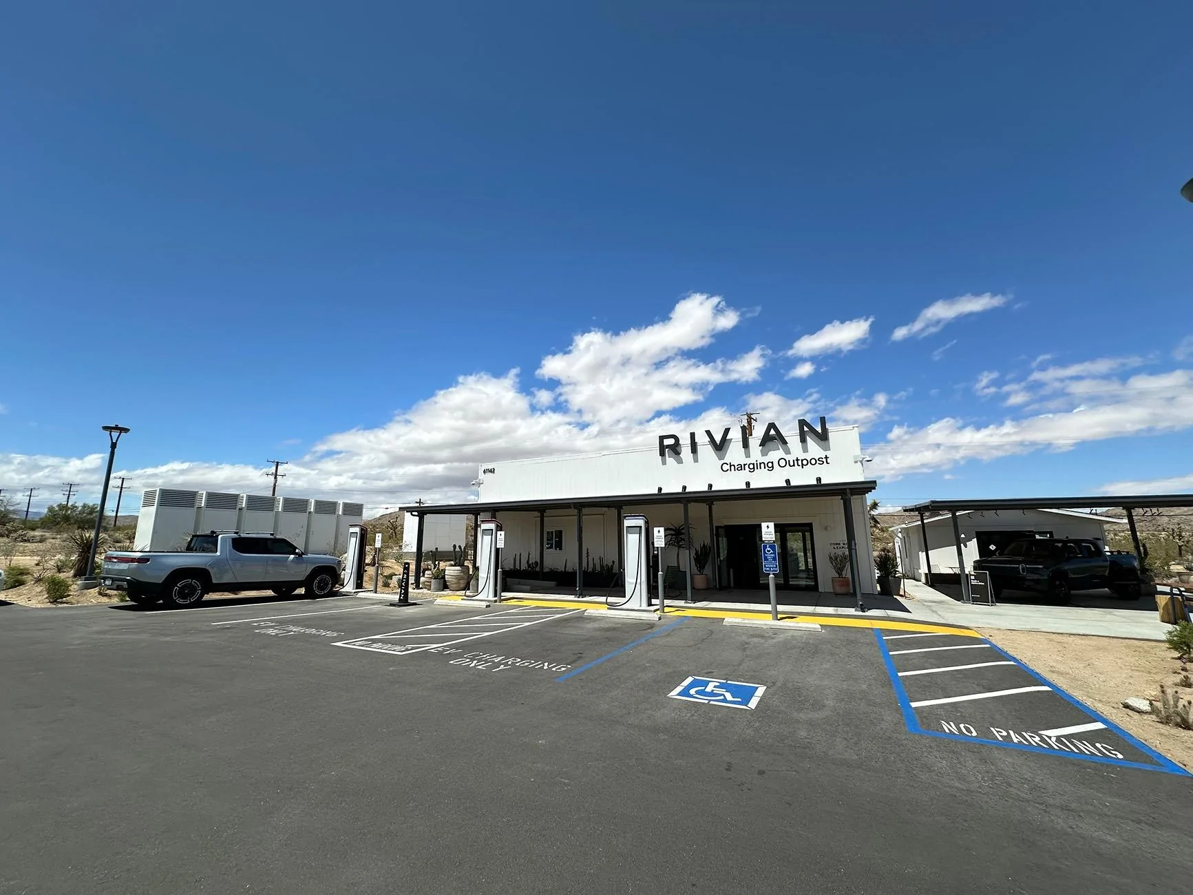 Rivian R1T R1S Anyone Still Using RAN? IMG_1068