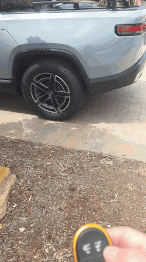 Rivian R1T R1S Myth-Busted! Gen2 R1S Fob works fine with R1T (tested) gen2Fob_Tail