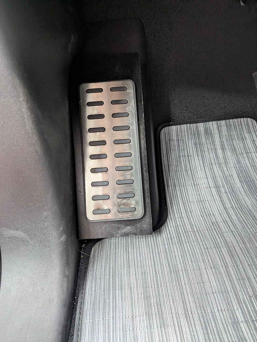 Rivian R1T R1S Dead Pedal Extender / Riser by TWRAPS PXL_20250504_042105961