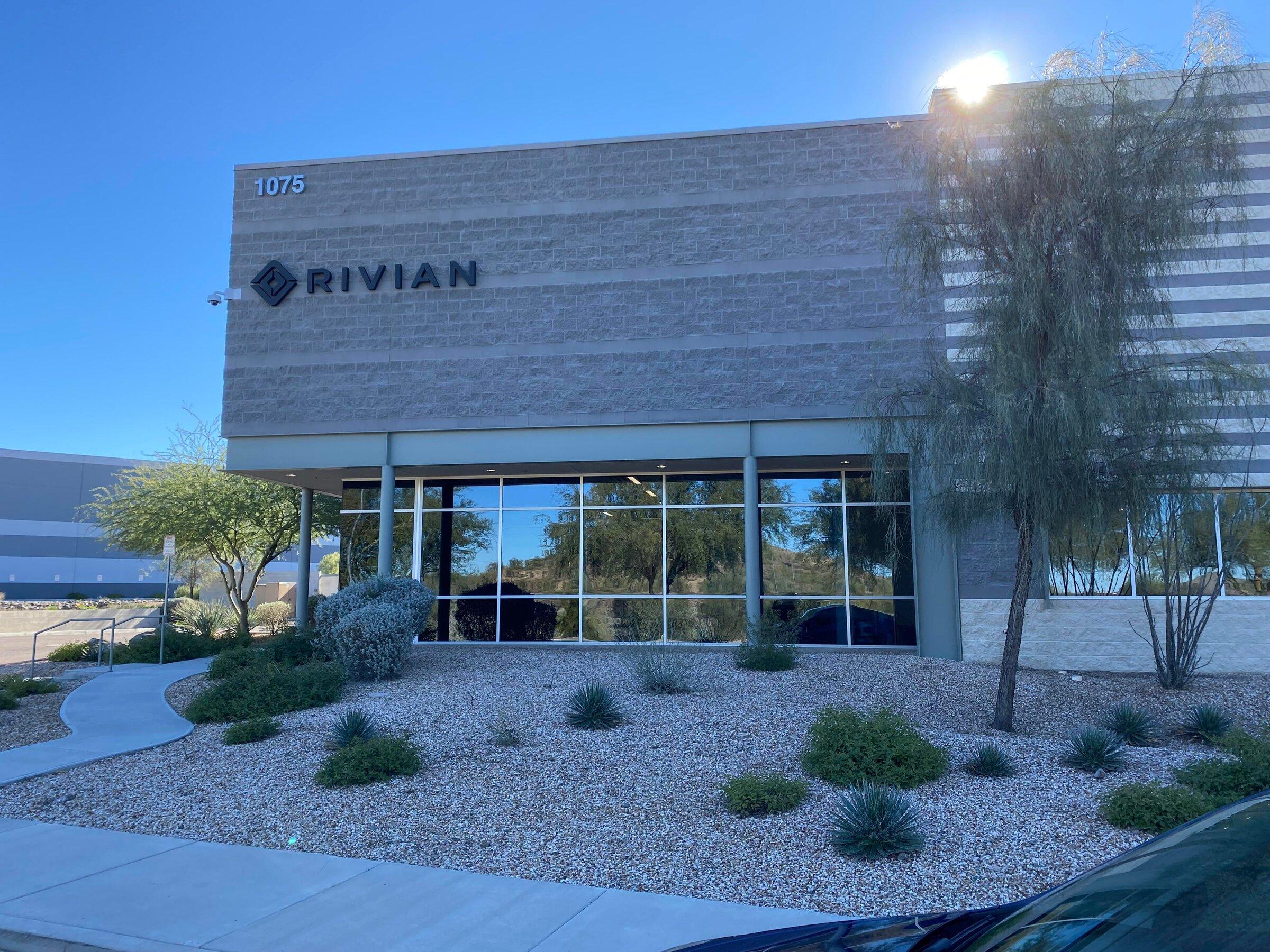 Rivian R1T R1S Rivian Service Centers / Retail Locations List / Other Facilities (Pics & Updates) x522qp9keb981