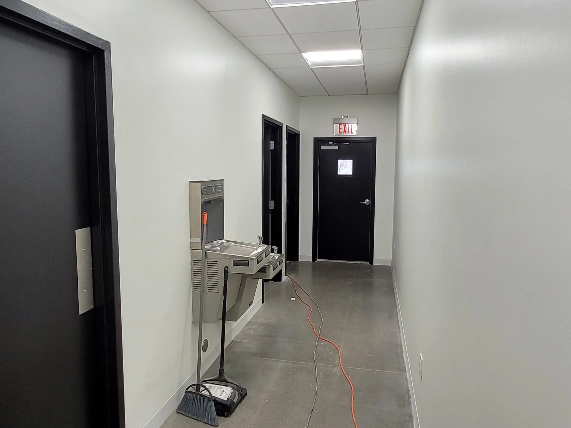 Rivian R1T R1S Rivian Service Centers / Retail Locations List / Other Facilities (Pics & Updates) 11