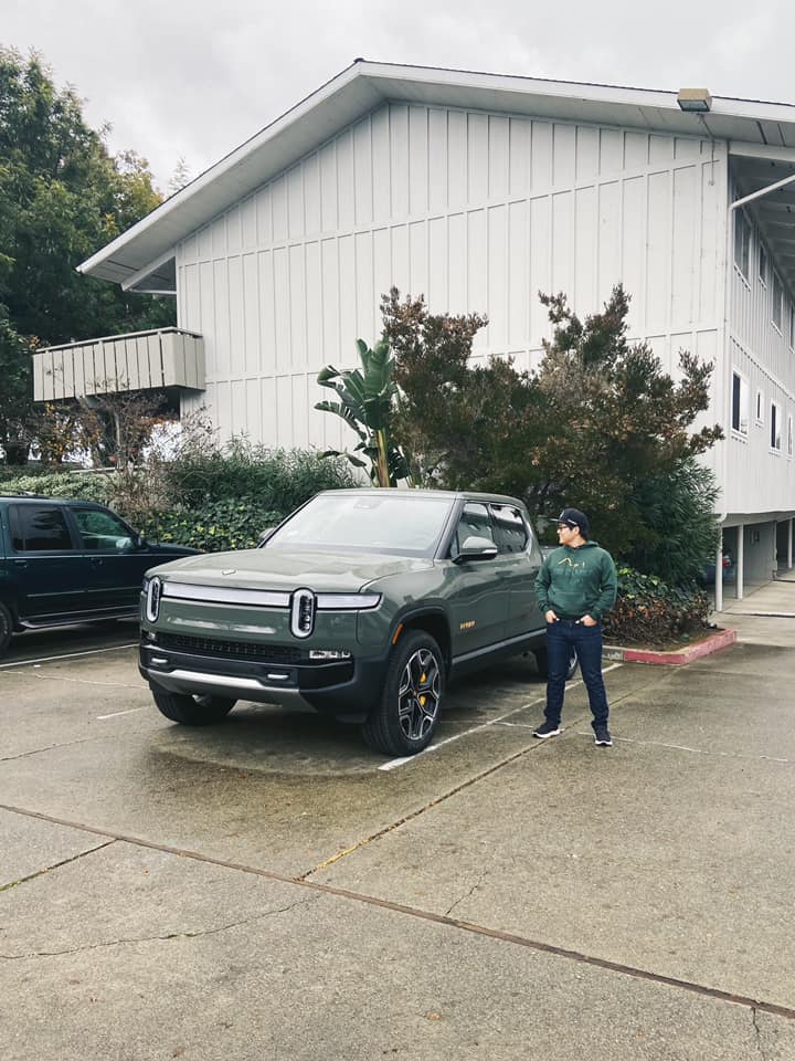Rivian R1T R1S Real Rivian Photos & Videos 10