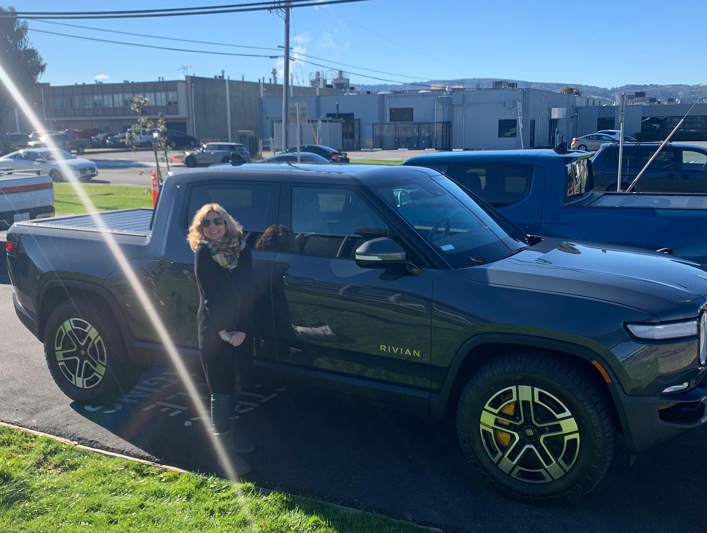 Rivian R1T R1S Real Rivian Photos & Videos 10