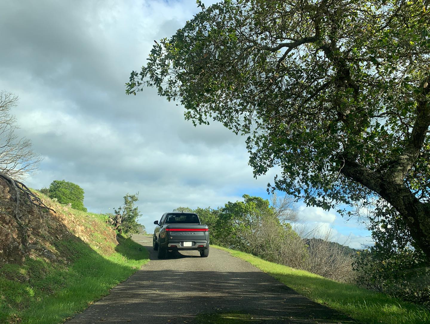 Rivian R1T R1S Real Rivian Photos & Videos 13