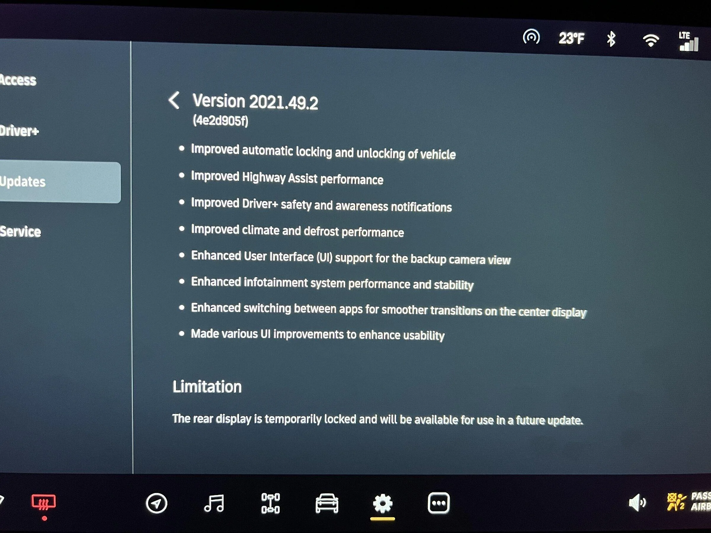 Rivian R1T R1S OTA software update version 2021.49.2 installed - release notes and feedback 077B66FE-62F1-468C-8228-6E10CEC99521