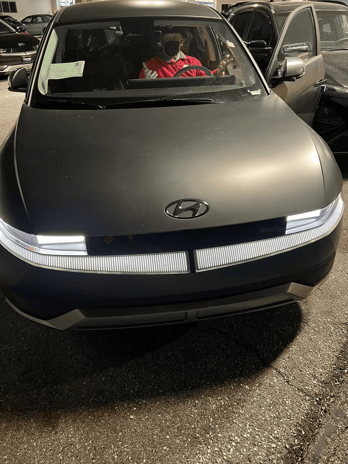 Rivian R1T R1S Hyundai Ioniq 5 1641529216016