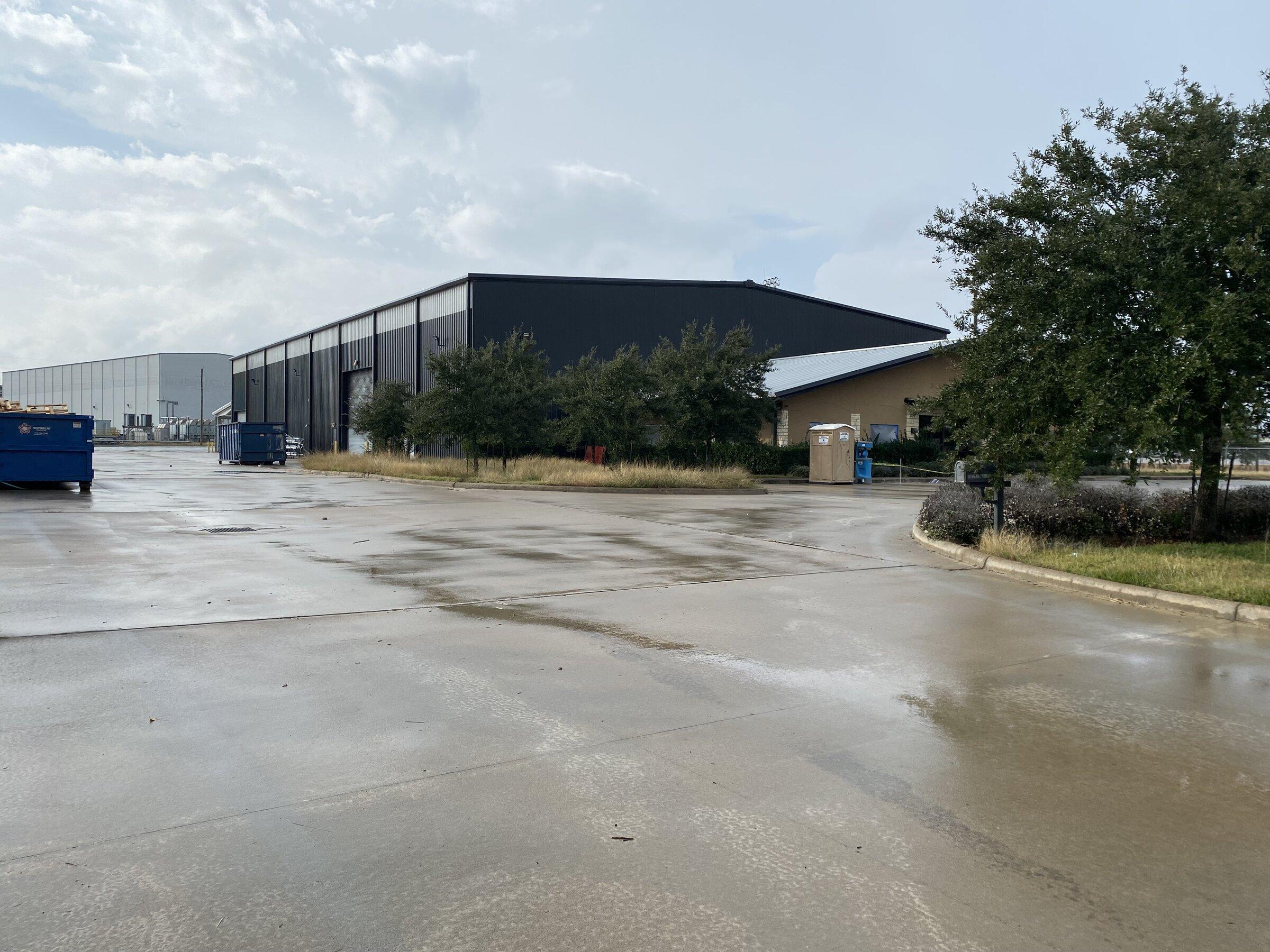 Rivian R1T R1S Houston, we have a problem. IMG_0303