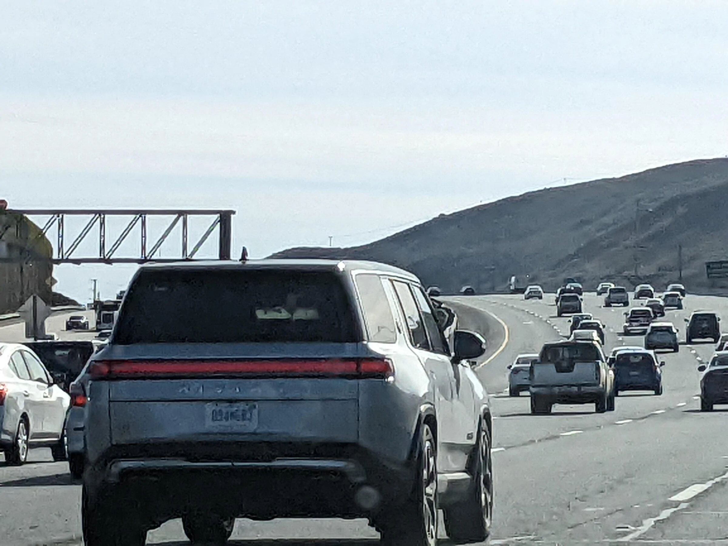 Rivian R1T R1S LA SILVER Rivian Photos 14kcwrh62ka81