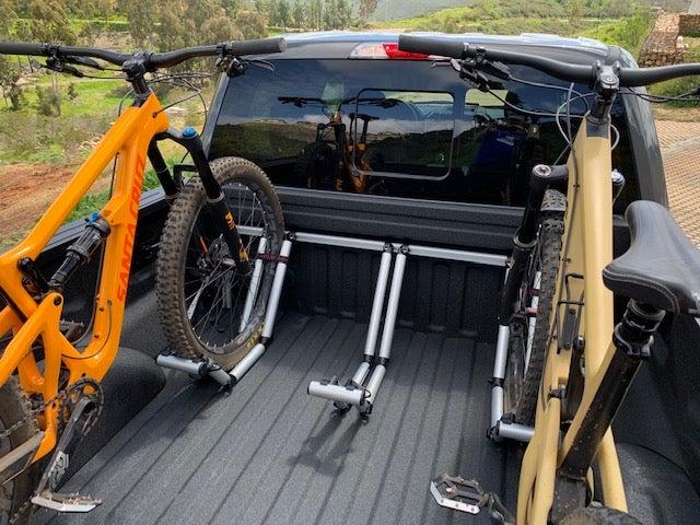Rivian R1T R1S Tailgate Bike Rack Patent bike