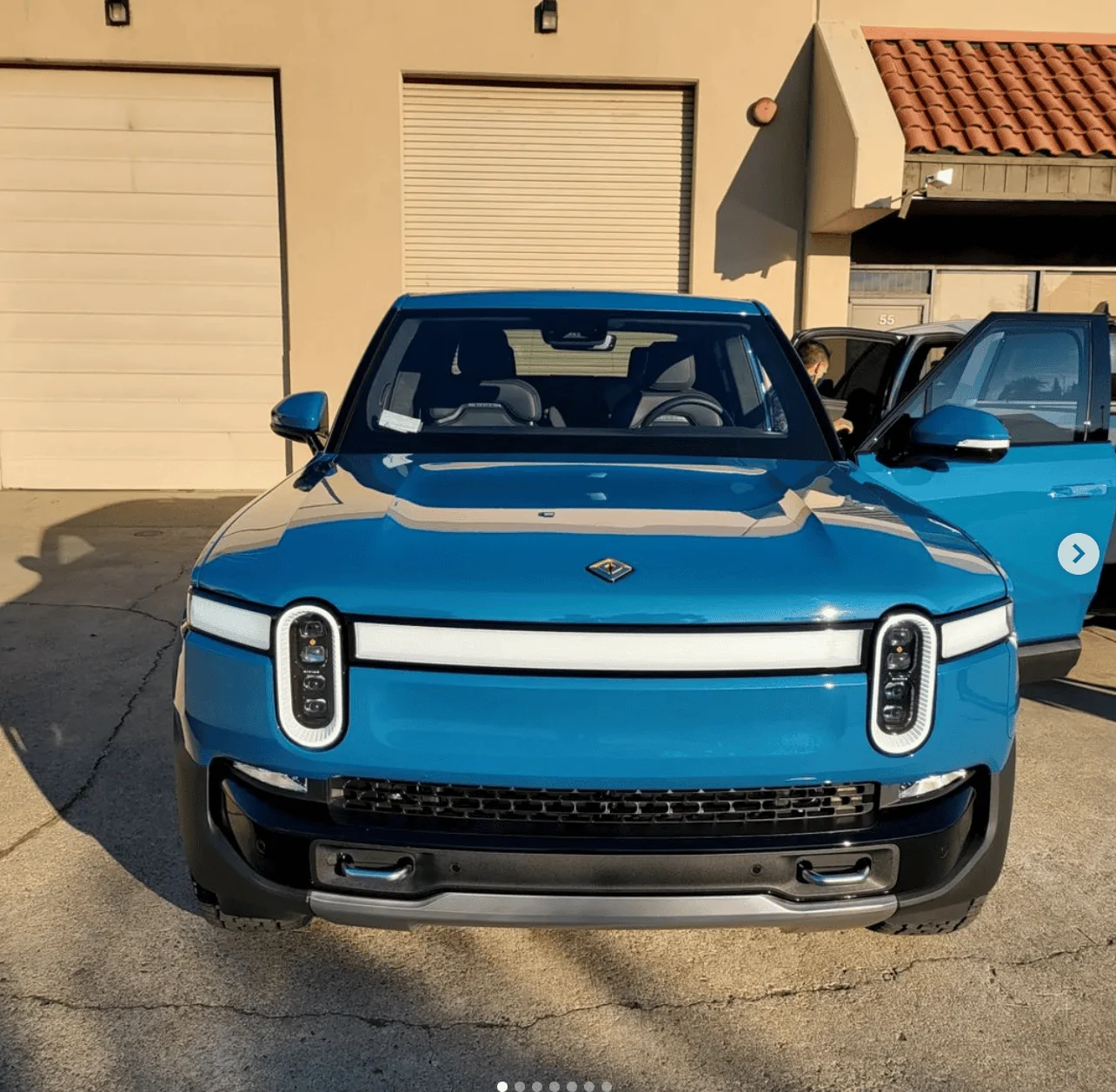 Rivian R1T R1S RIVIAN BLUE Rivian Photos Screen Shot 2022-01-14 at 2.48.33 PM