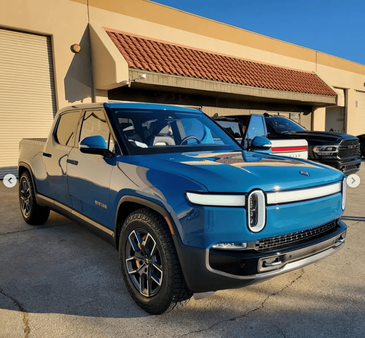 Rivian R1T R1S RIVIAN BLUE Rivian Photos Screen Shot 2022-01-14 at 2.48.43 PM