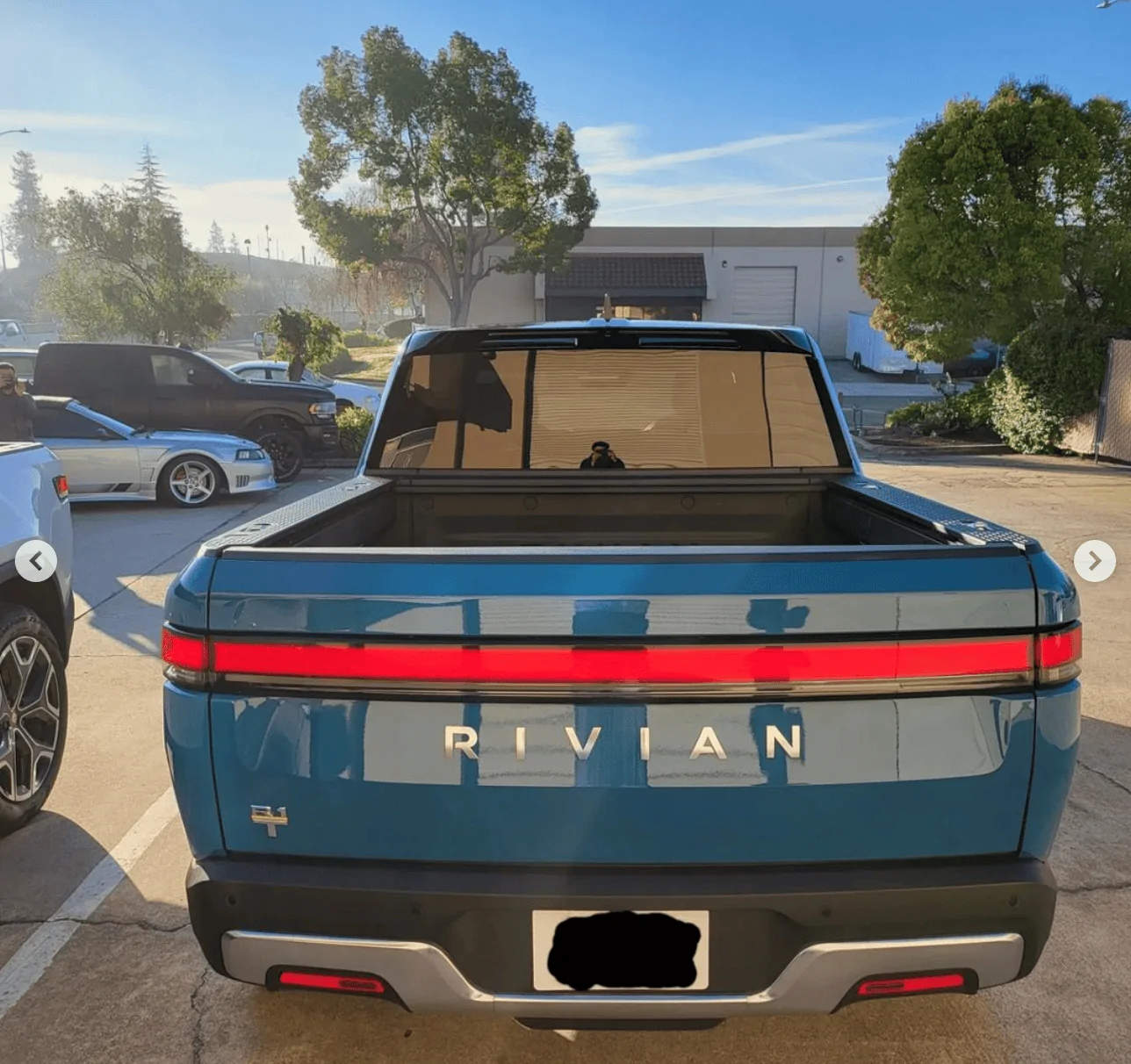 Rivian R1T R1S RIVIAN BLUE Rivian Photos Screen Shot 2022-01-14 at 2.49.03 PM