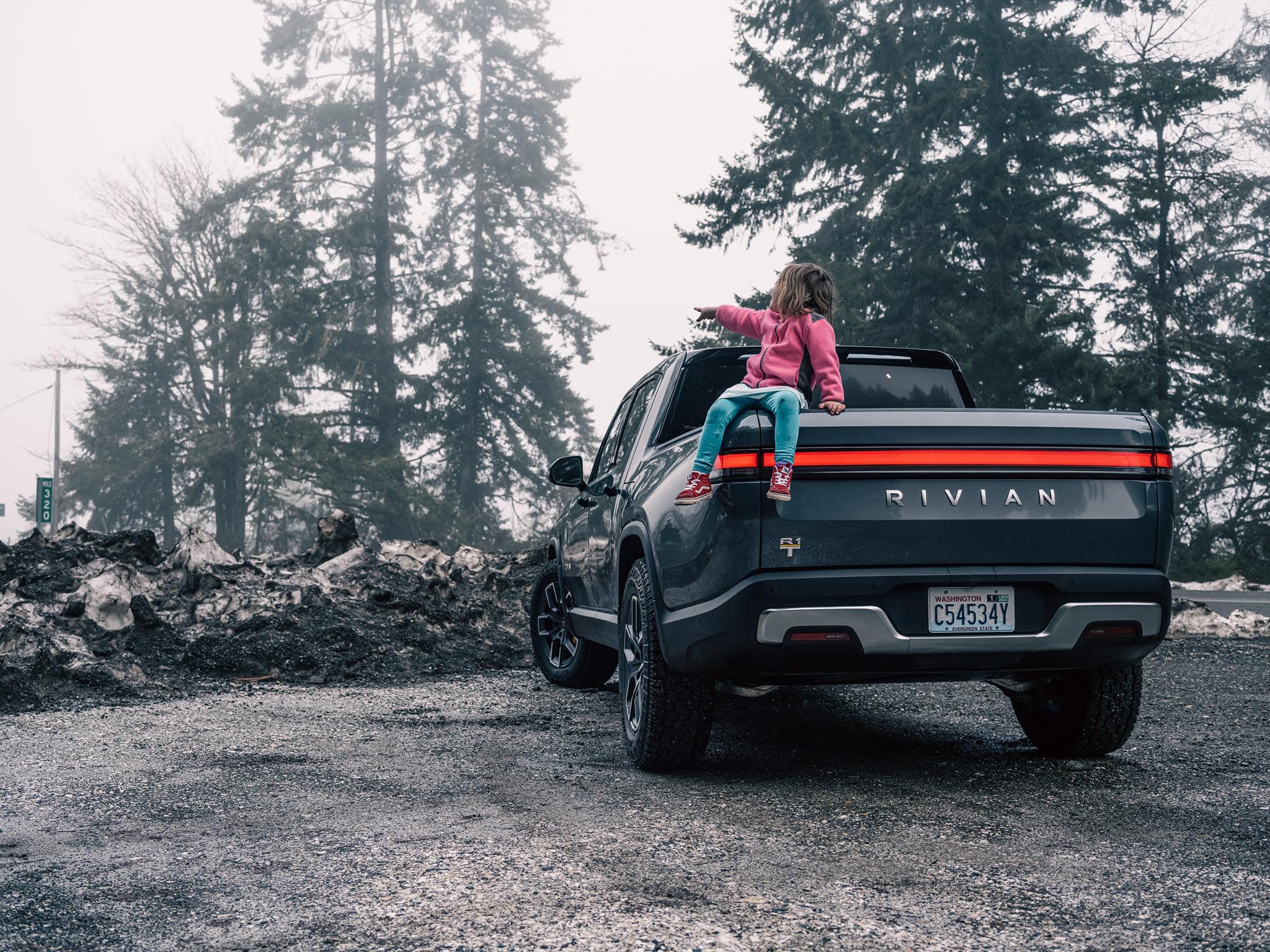 Rivian R1T R1S El CAP GRANITE Rivian Photos 272085965_10221189730919610_7628657134224965431_n