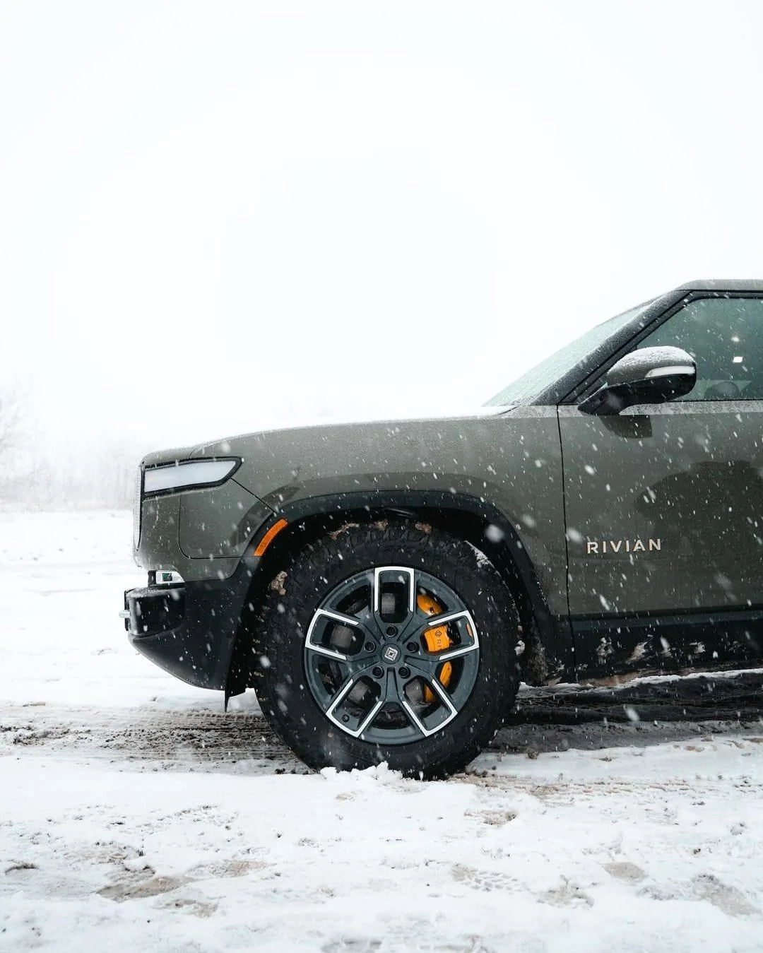 Rivian R1T R1S LAUNCH GREEN R1T Photos 272046470_115090891051745_5249839299401986607_n