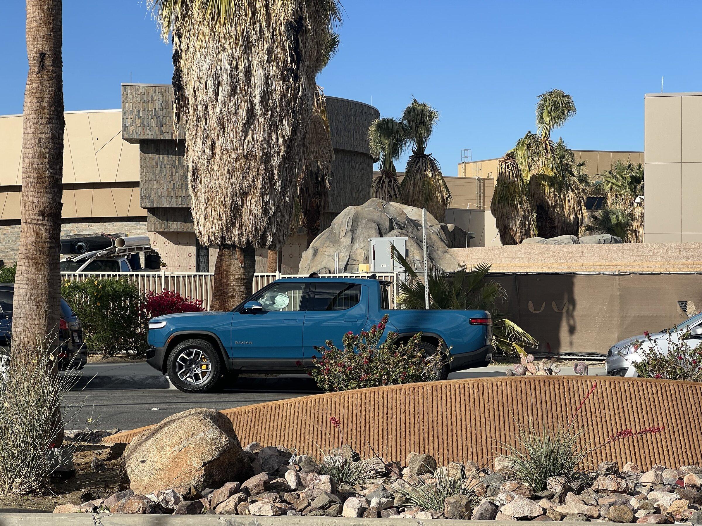 Rivian R1T R1S Real Rivian Photos & Videos 70F92938-B85E-47B9-8CF1-049AEB545FE5