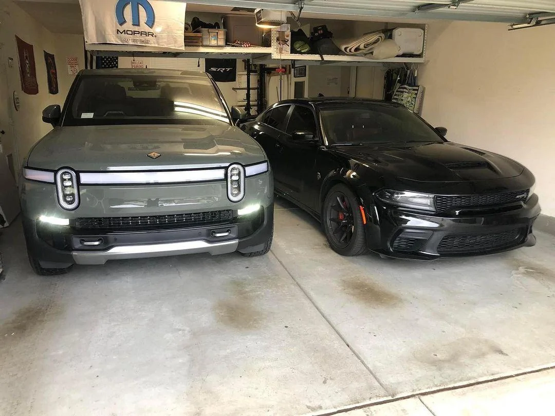 Rivian R1T R1S LAUNCH GREEN R1T Photos 272403413_4700369730016649_3993154751147828583_n