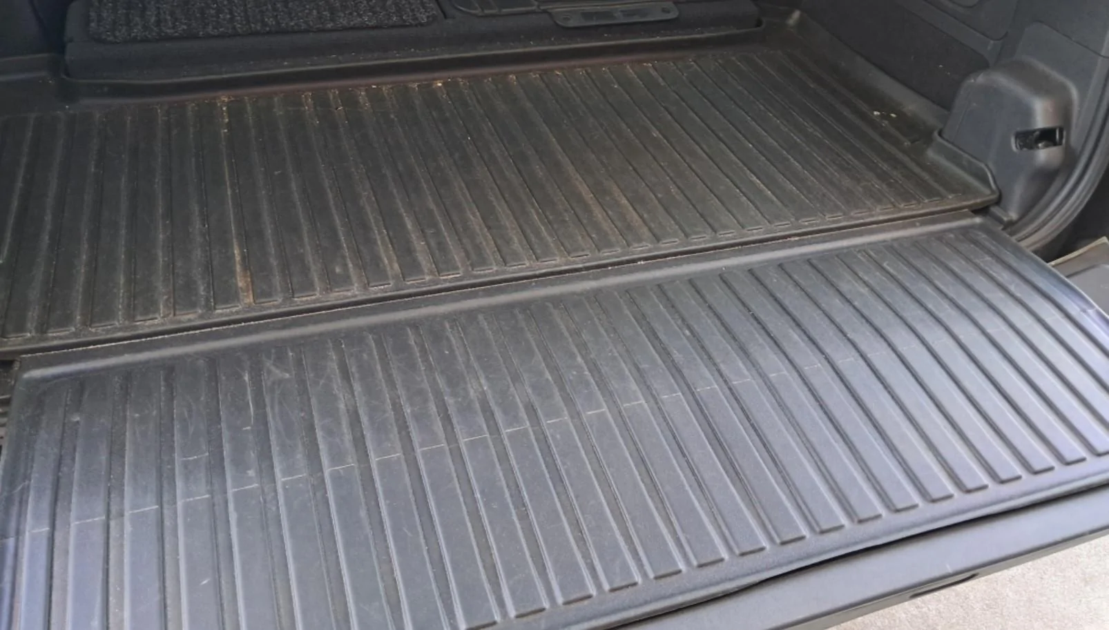 Rivian R1T R1S LinerX R1S modification LinerxMod-7