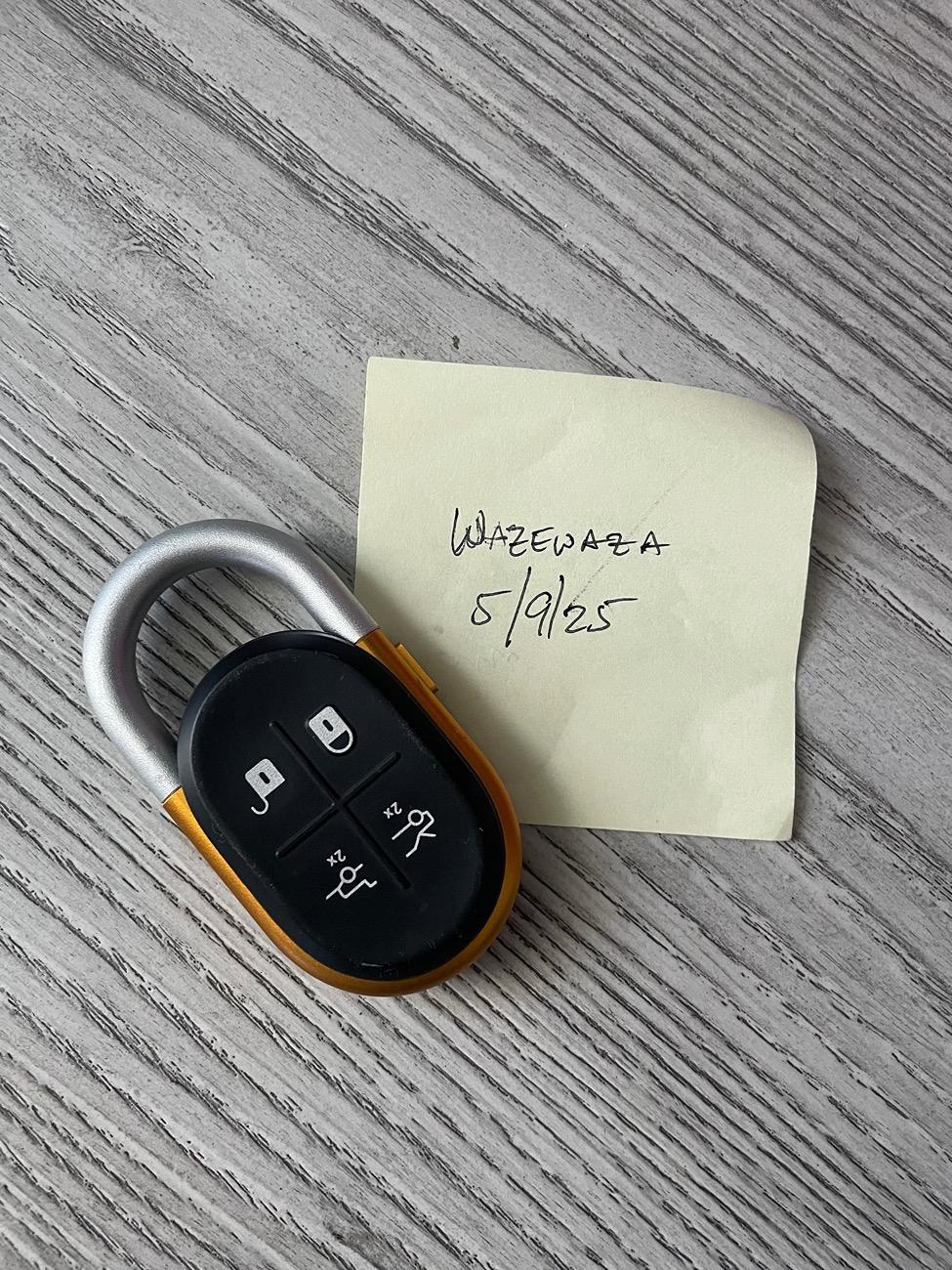 Rivian R1T R1S WTS - key fob IMG_9128