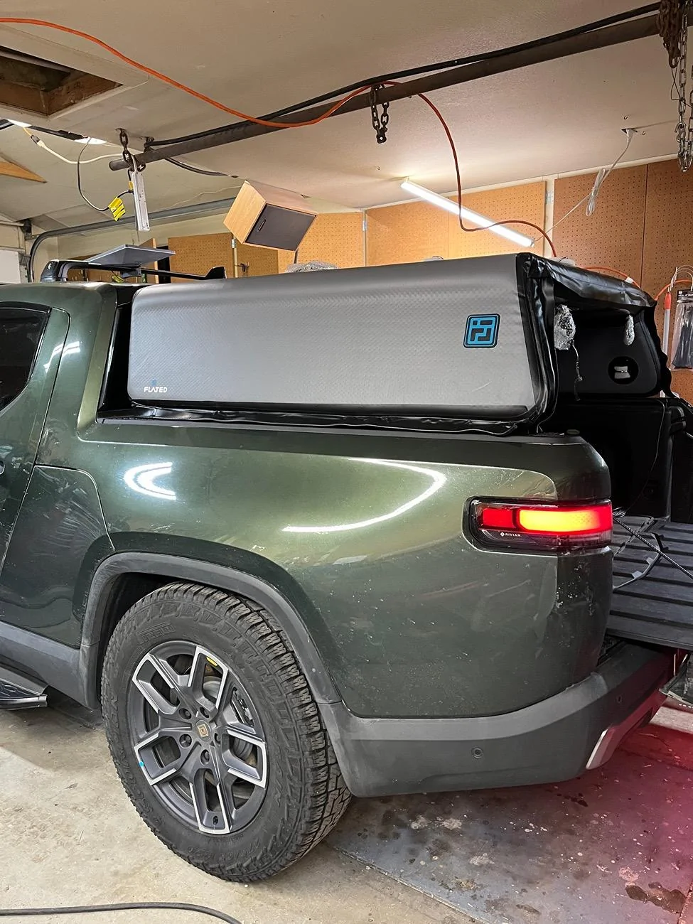 Rivian R1T R1S New (to me) pop up trailer, and some related charging stuff IMG_1728