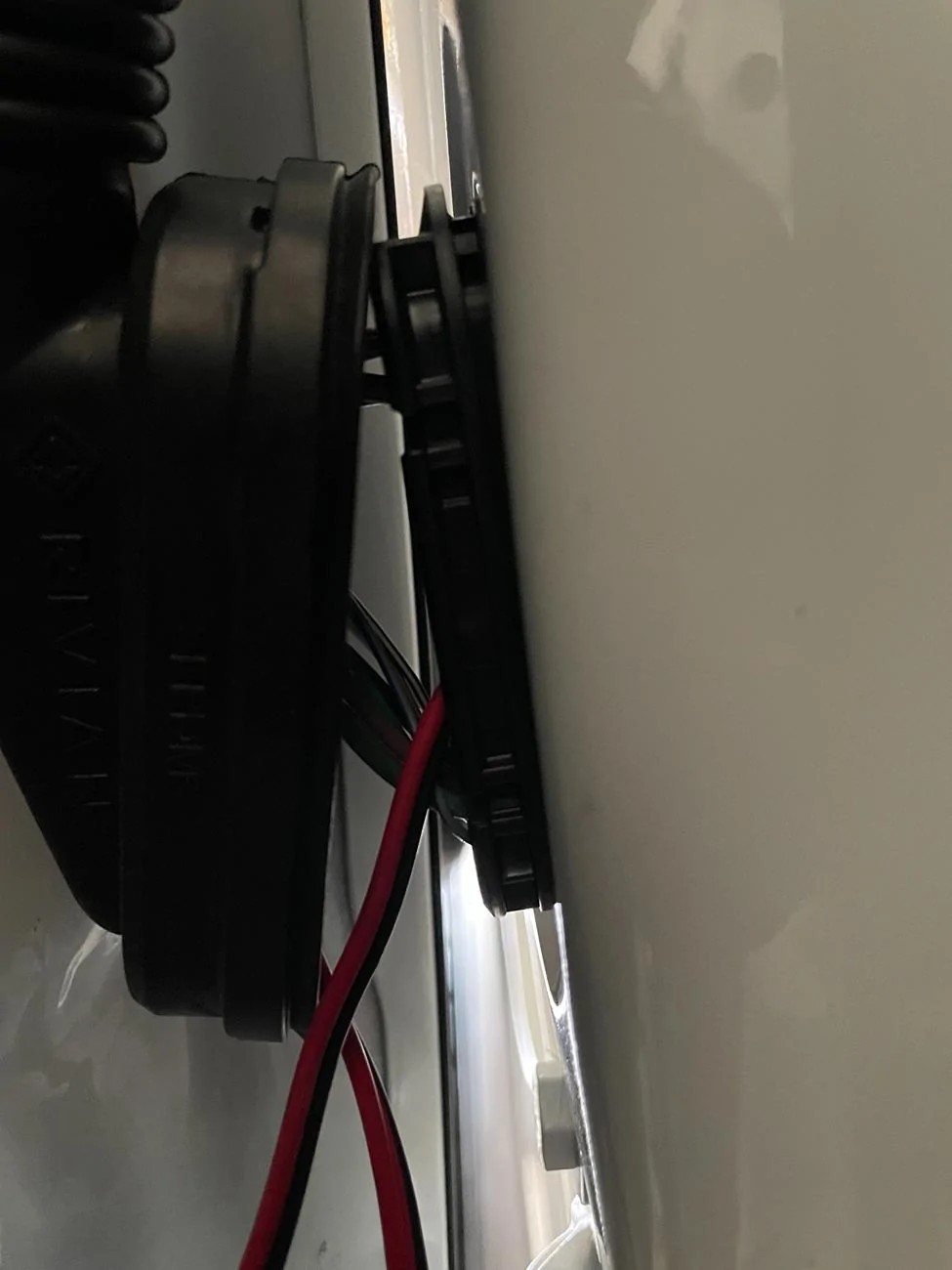 Rivian R1T R1S Gen2 R1T Amplifier Install (non-Meridian) IMG_7357