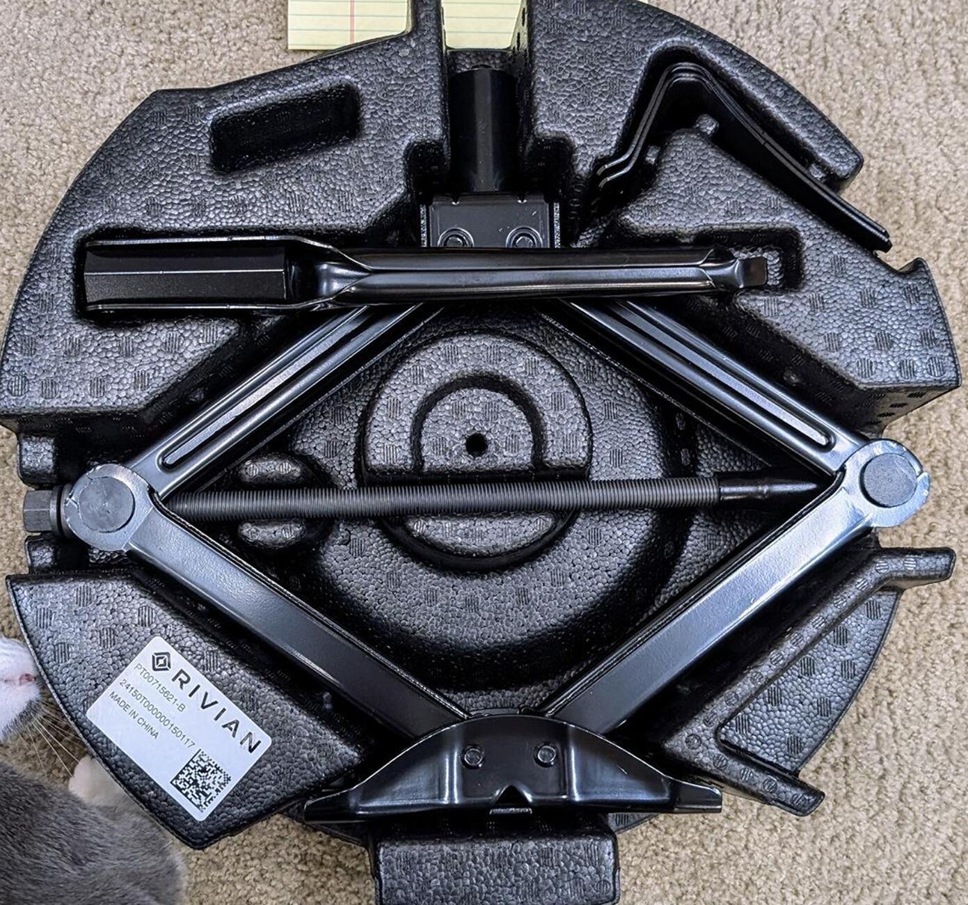 Rivian R1T R1S Picked up a spare tire. Now what?? 1747279002502-7