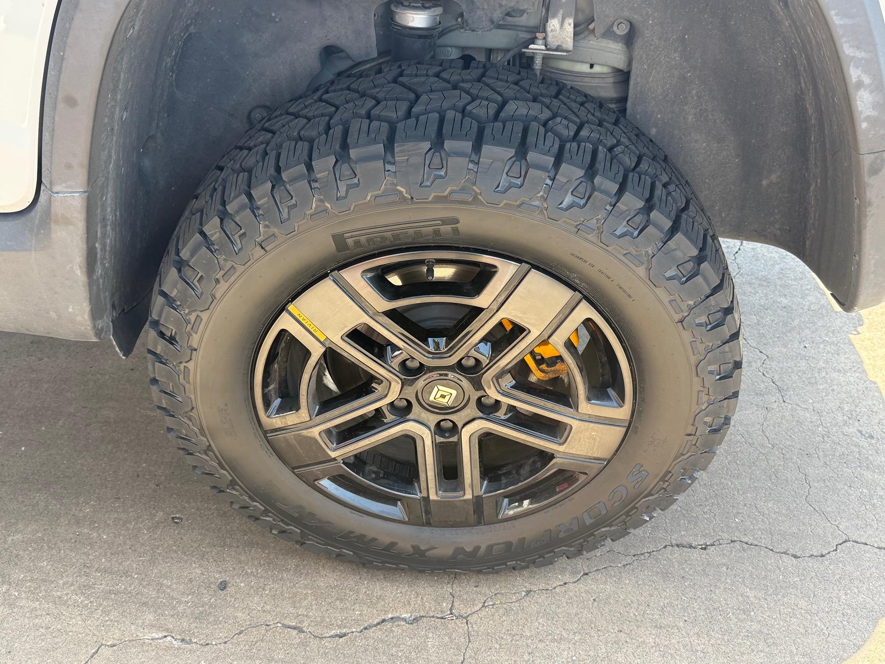 Rivian R1T R1S Change TPMS Set Point with new Scorpion XTM? IMG_6396
