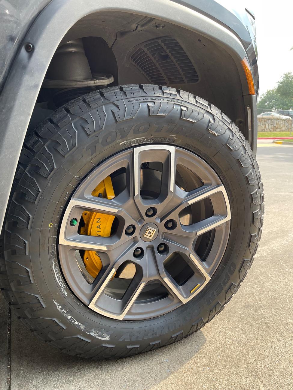 Rivian R1T R1S What did you do TO / WITH your Rivian today? 🧰 IMG_6311