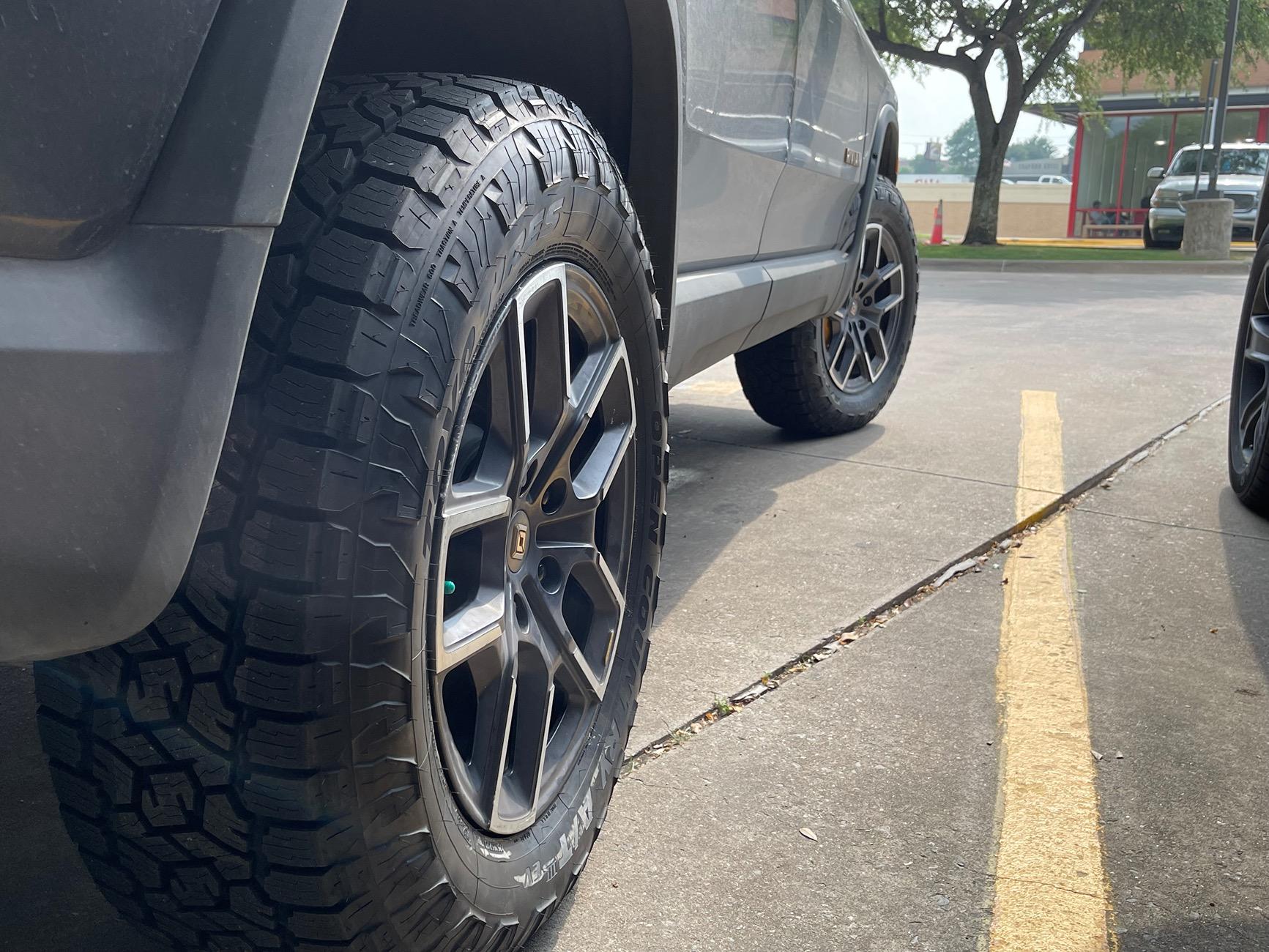 Rivian R1T R1S What did you do TO / WITH your Rivian today? 🧰 IMG_6315